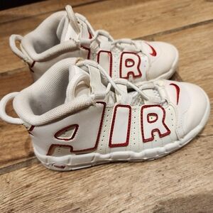 10C Nike Air More Sneaker